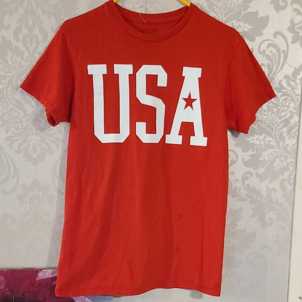 Men's Vibrant Red And White Graphic Usa Tee S - Picture 1 of 4